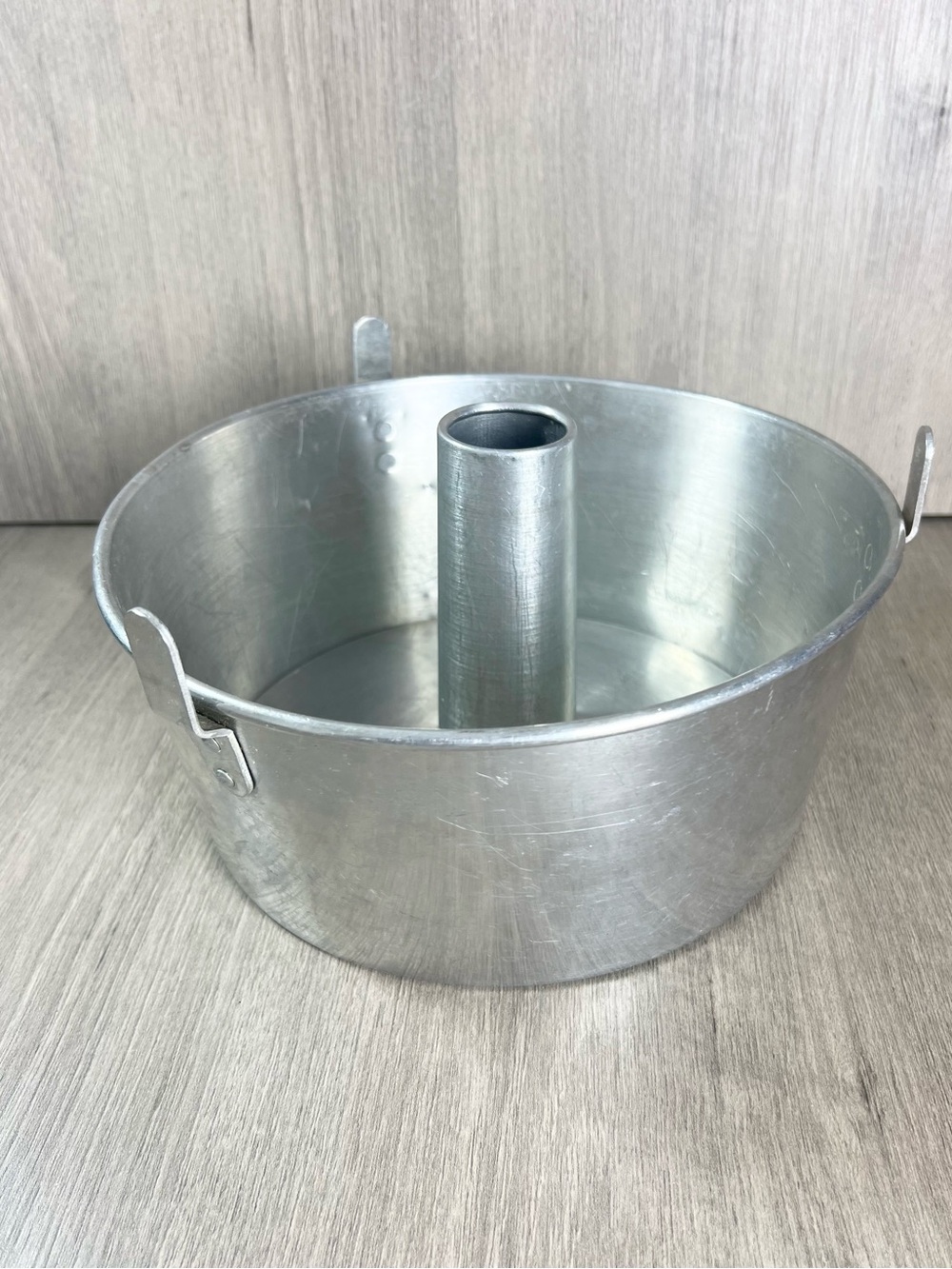 Vintage Comet Aluminum Angel Food Cake Pan 2 Pc 10" Round Footed Tube USA